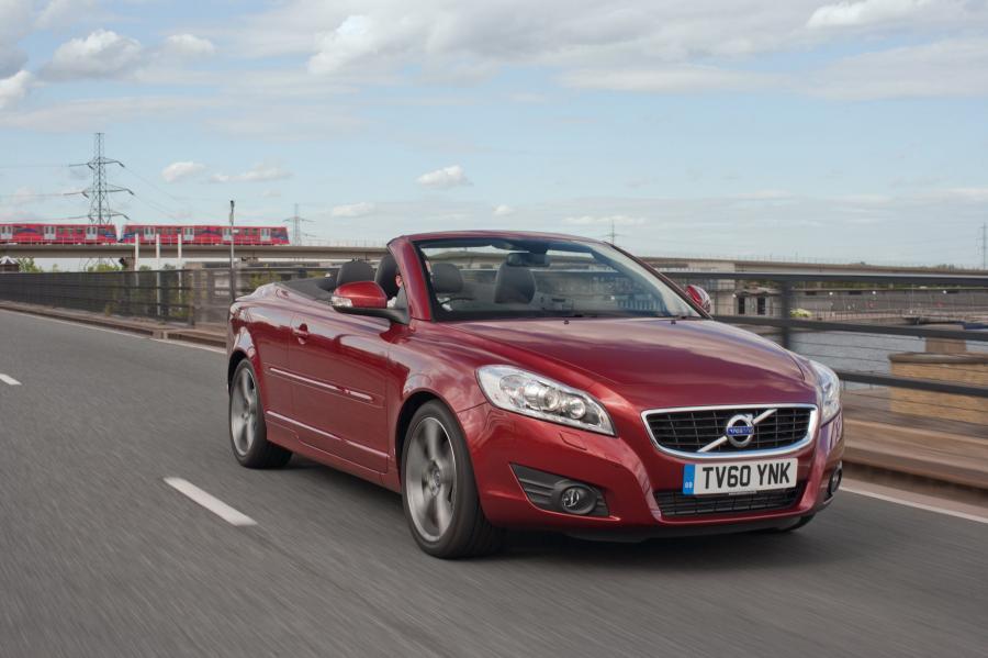  Volvo C70 2010 года  (фото 17 из 51)